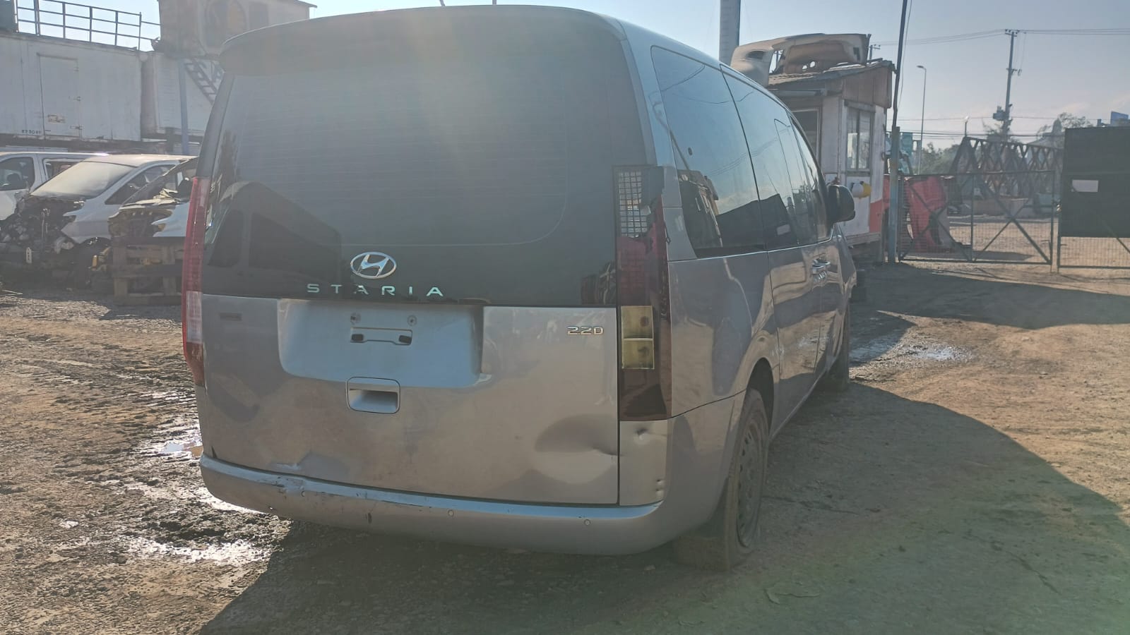  Hyundai STARIA 2022    EN DESARME